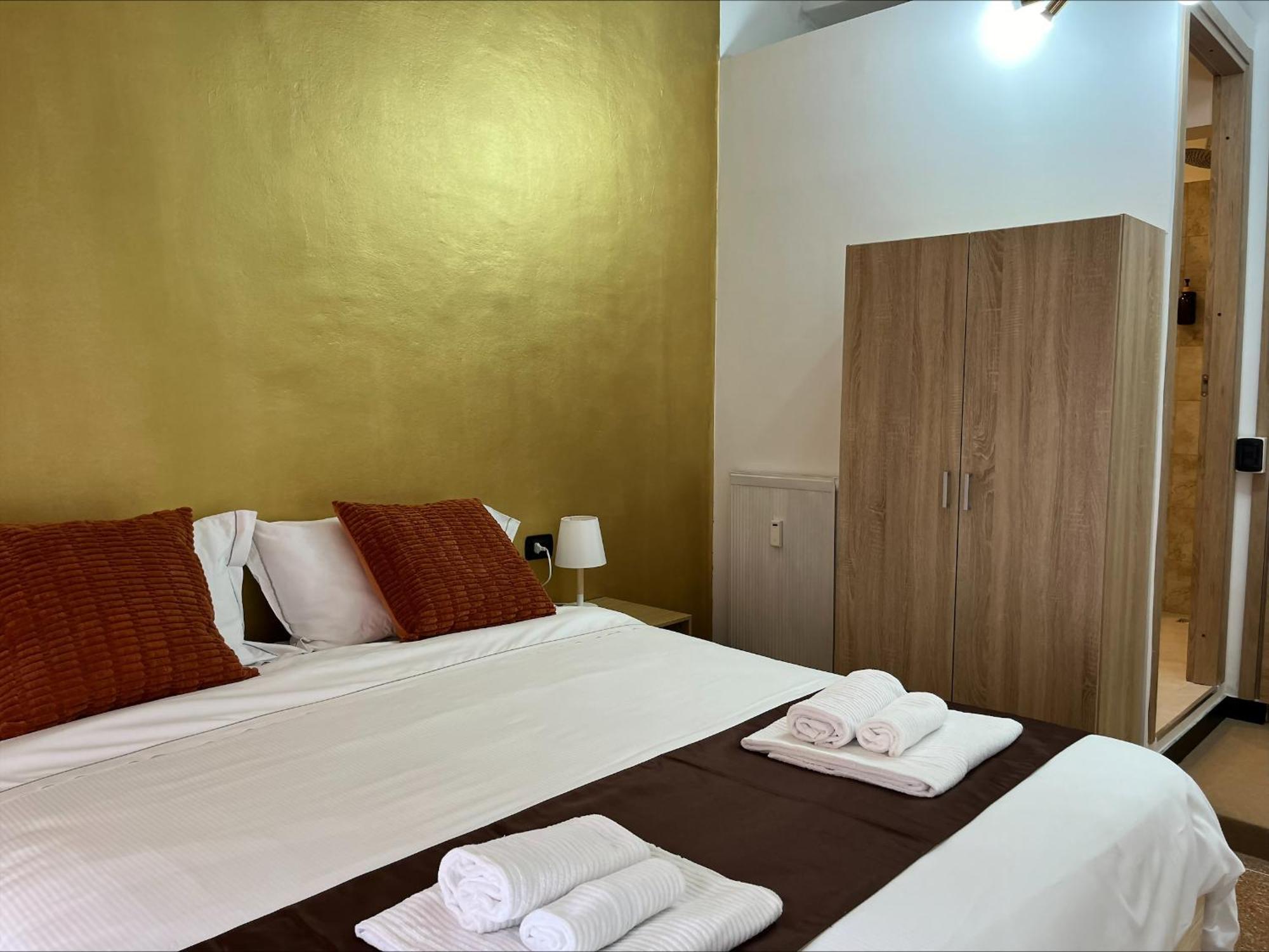 Genova Gold Rooms Екстер'єр фото