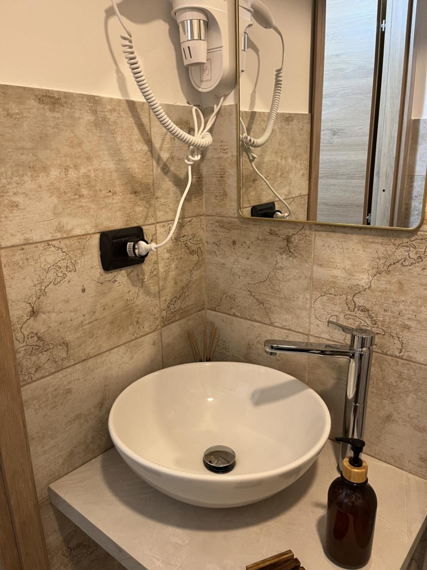 Genova Gold Rooms Екстер'єр фото