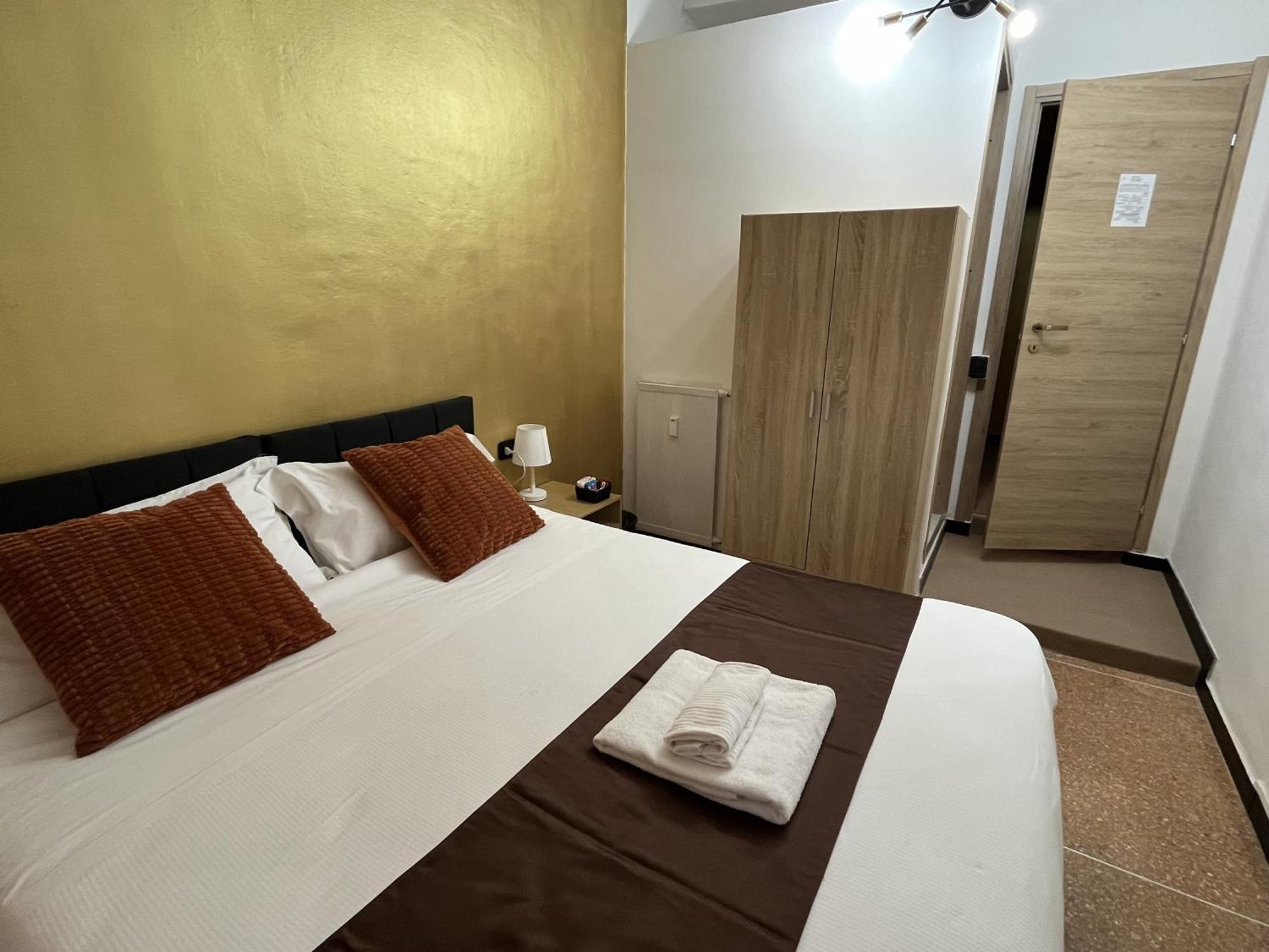 Genova Gold Rooms Екстер'єр фото